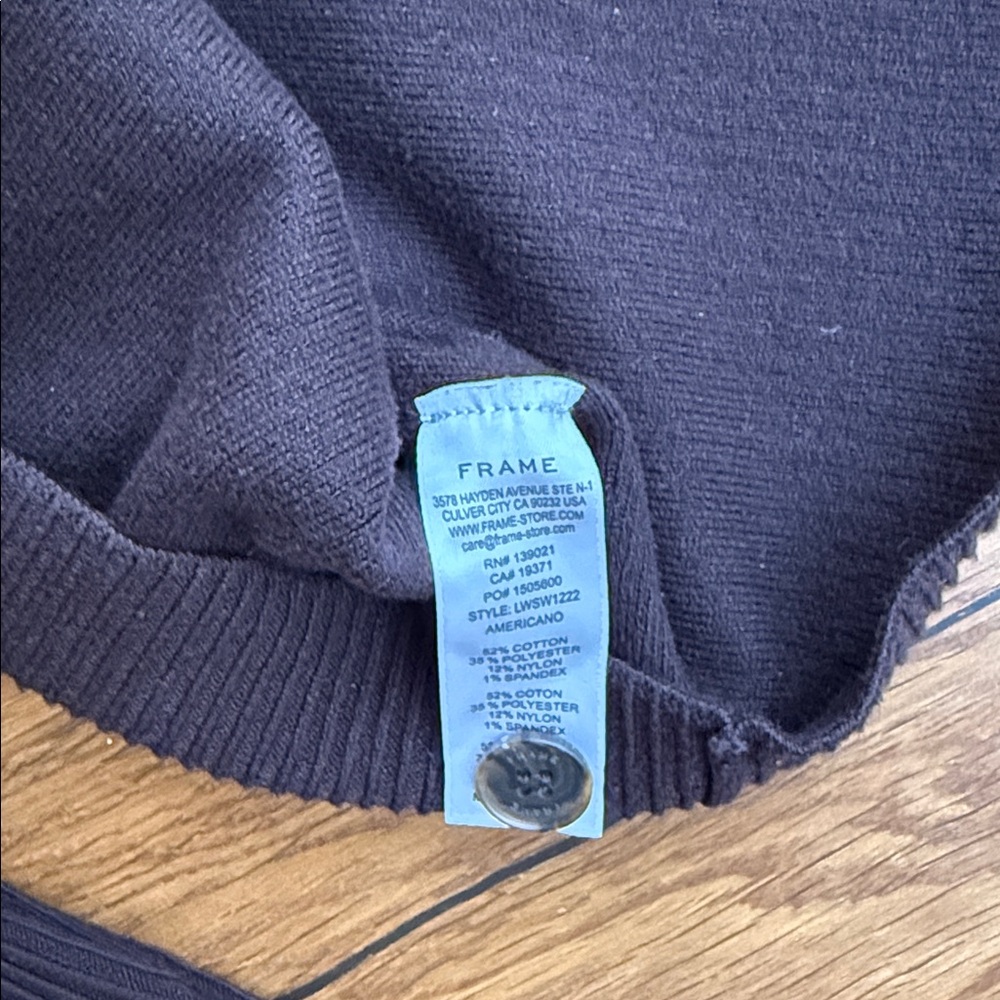 Frame Ribbed Button Down Shirt - Picture 7 of 8
